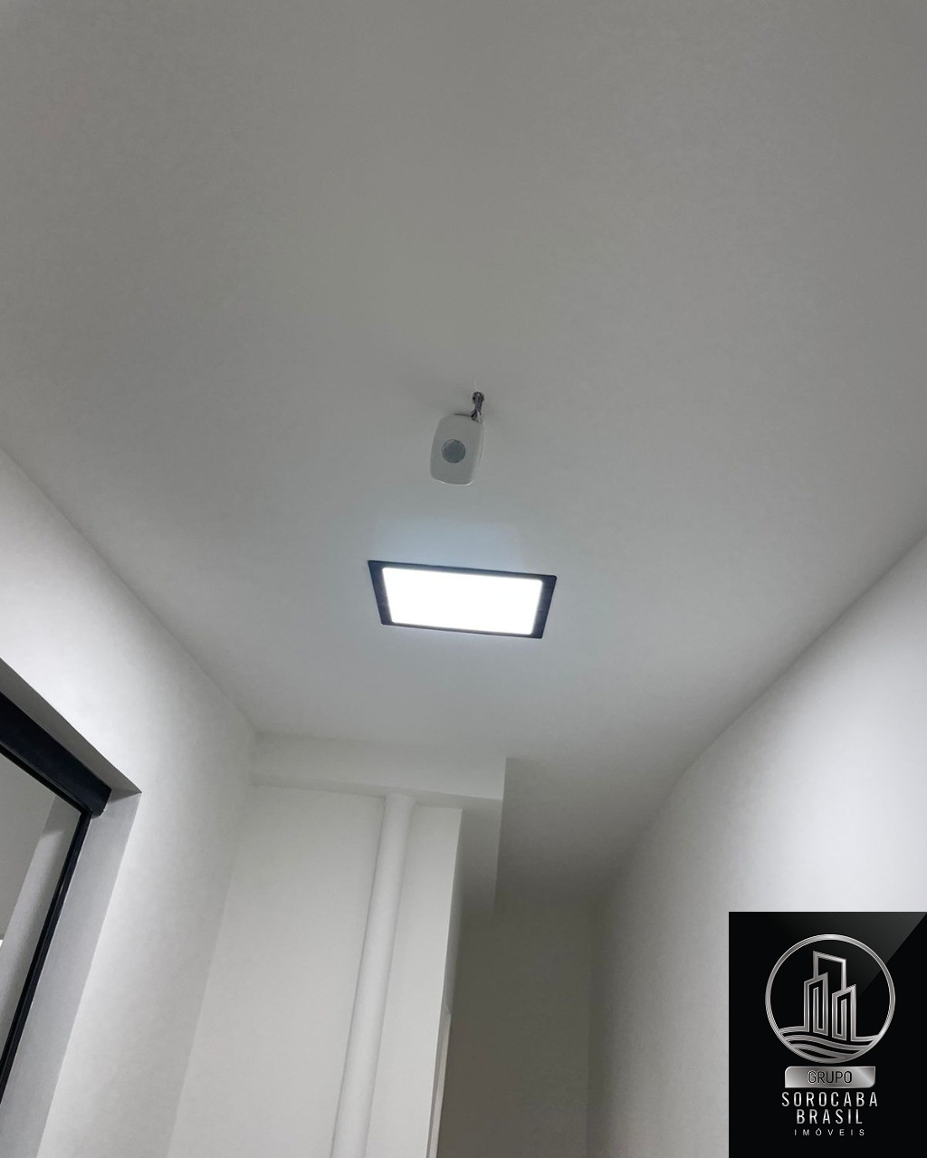 Sala comercial, centro, venda R$420.000,00/ aluguel R$ 2.500
