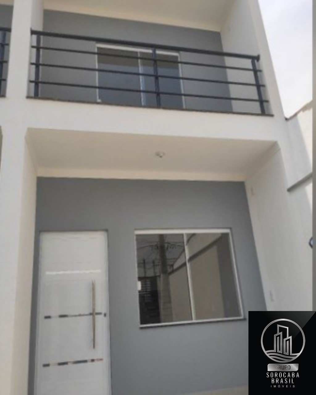 Sobrado com 2 dormitórios à venda, 73 m² por R$ 265.000 - re