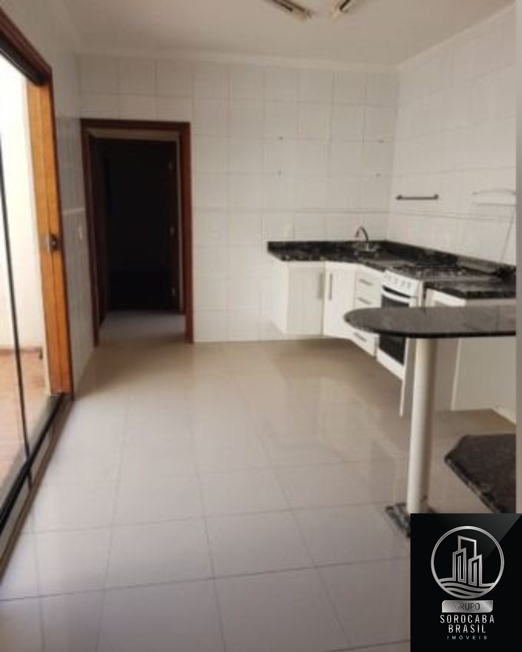 Casa com 3 dormitórios à venda, 88 m² por R$ 390.000 - jardi