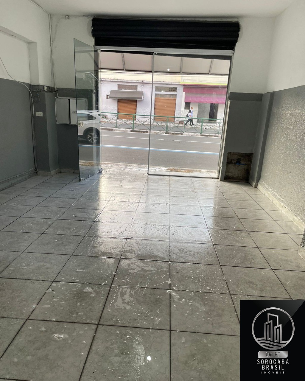 Salão comercial av .general carneiro $1.900,00 - foto 4