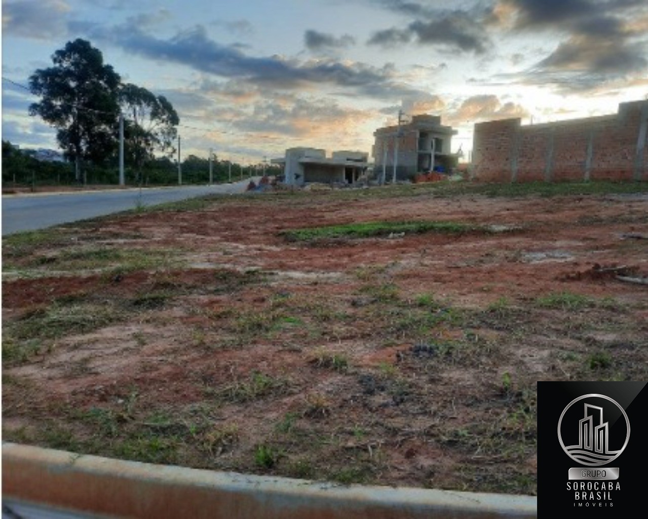 Terreno residencial no condomínio villagio wanel, R$ 285.000