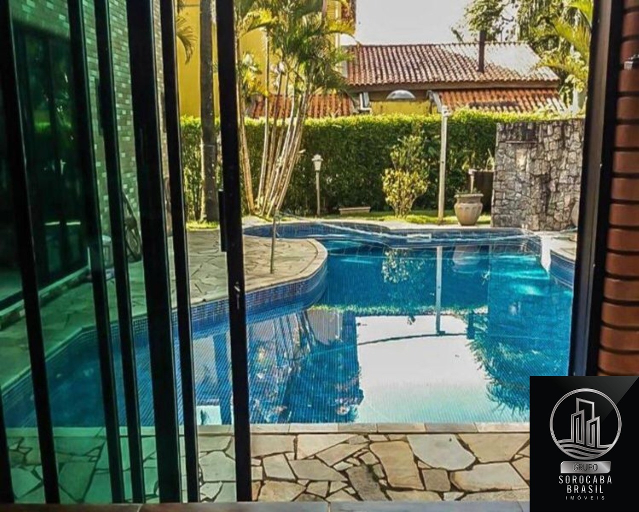 Casa residencial, lago azul, R$2,750,000,00.
