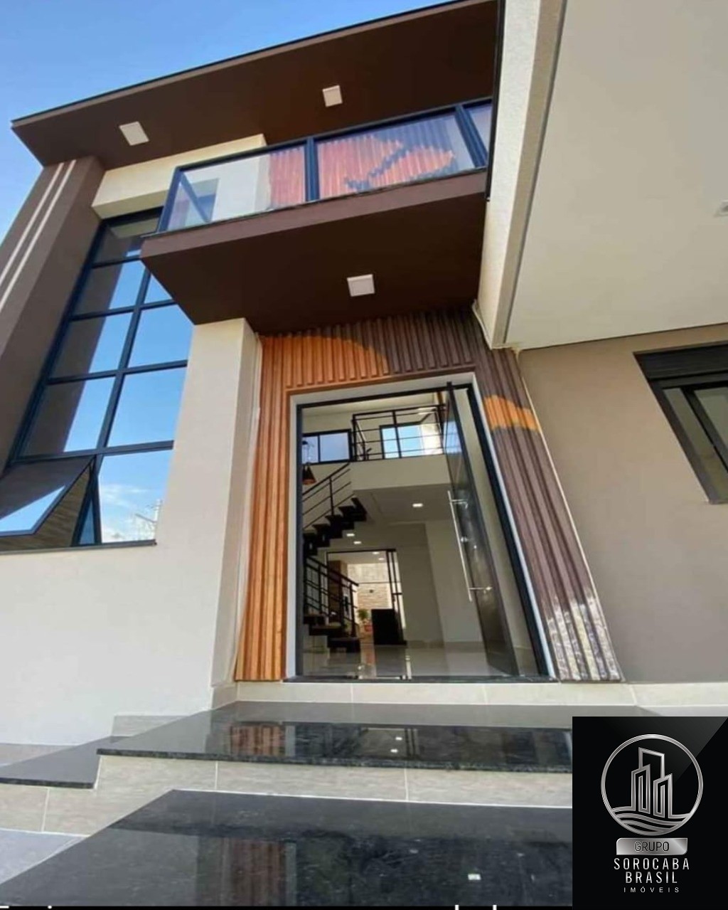 Sobrado com 3 dormitórios à venda, 147 m² por R$ 722.000 - h