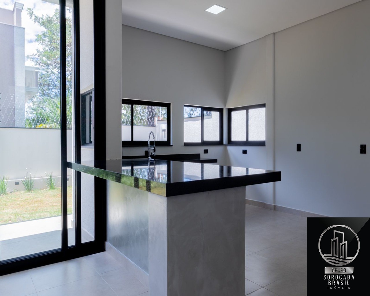 Casa no condominio belvedere i, R$1.600.000,00.