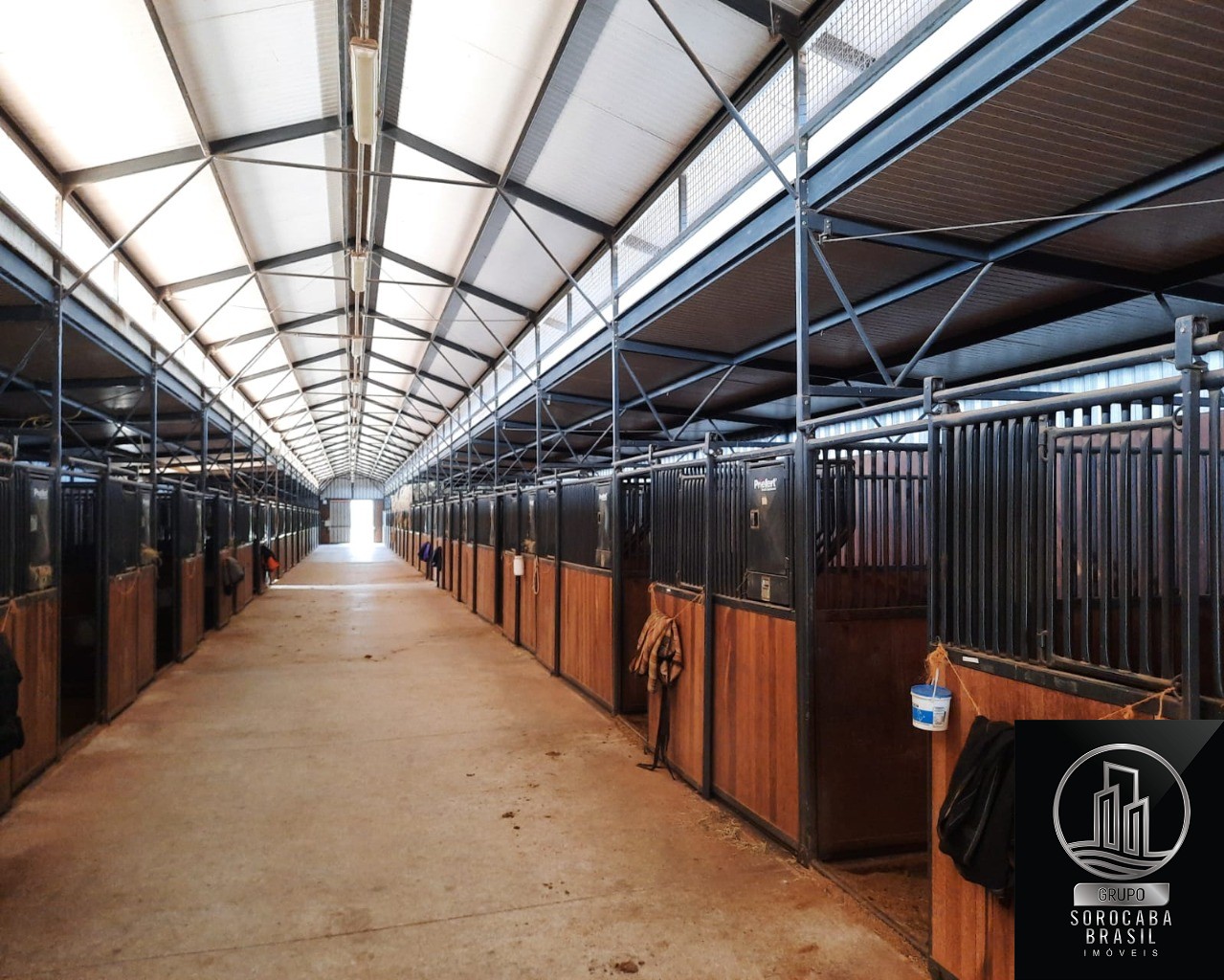 Haras, salto de pirapora, R$12.000.000,00.
