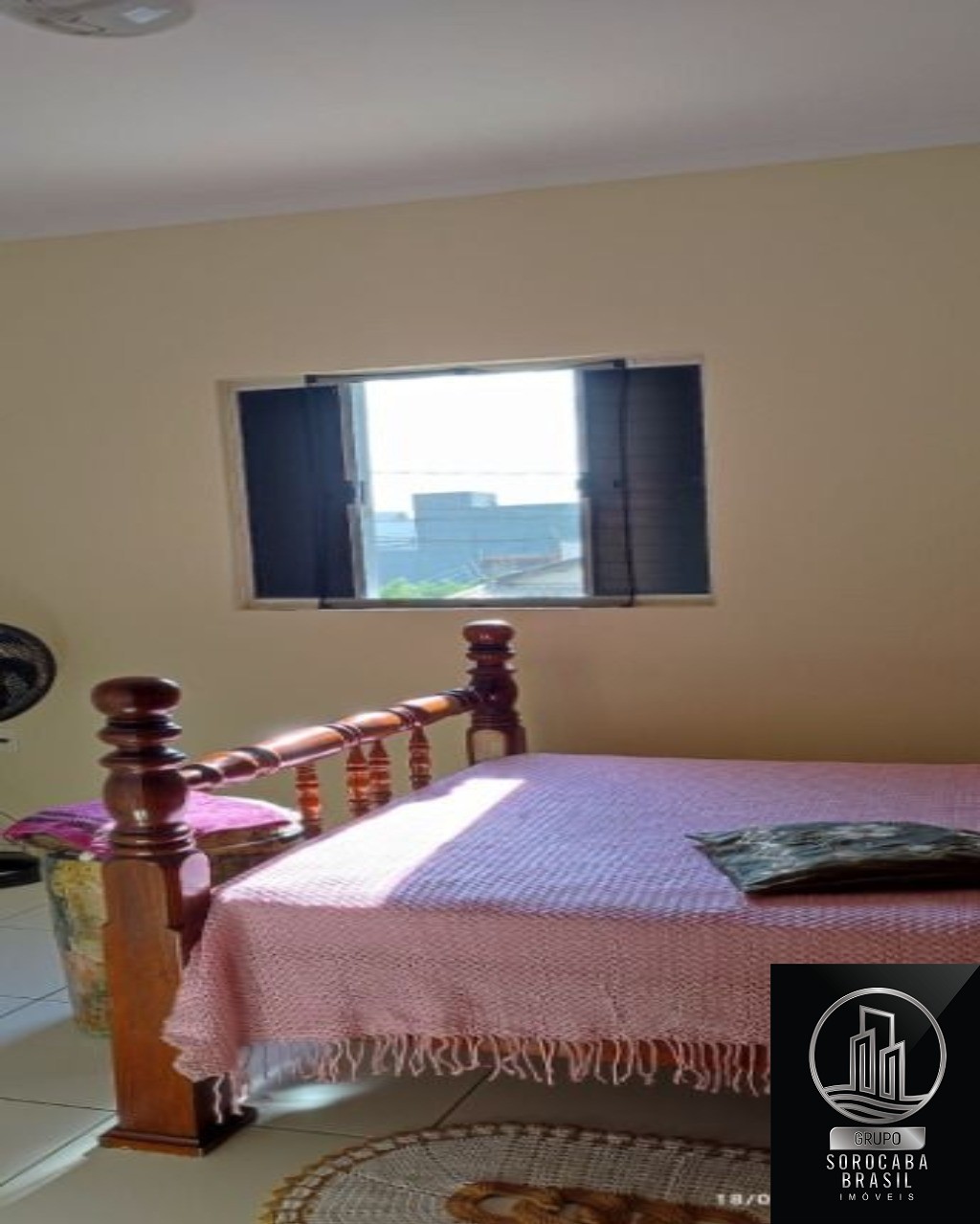 Sobrado com 2 dormitórios à venda, 67 m² por R$ 385.000 - ja