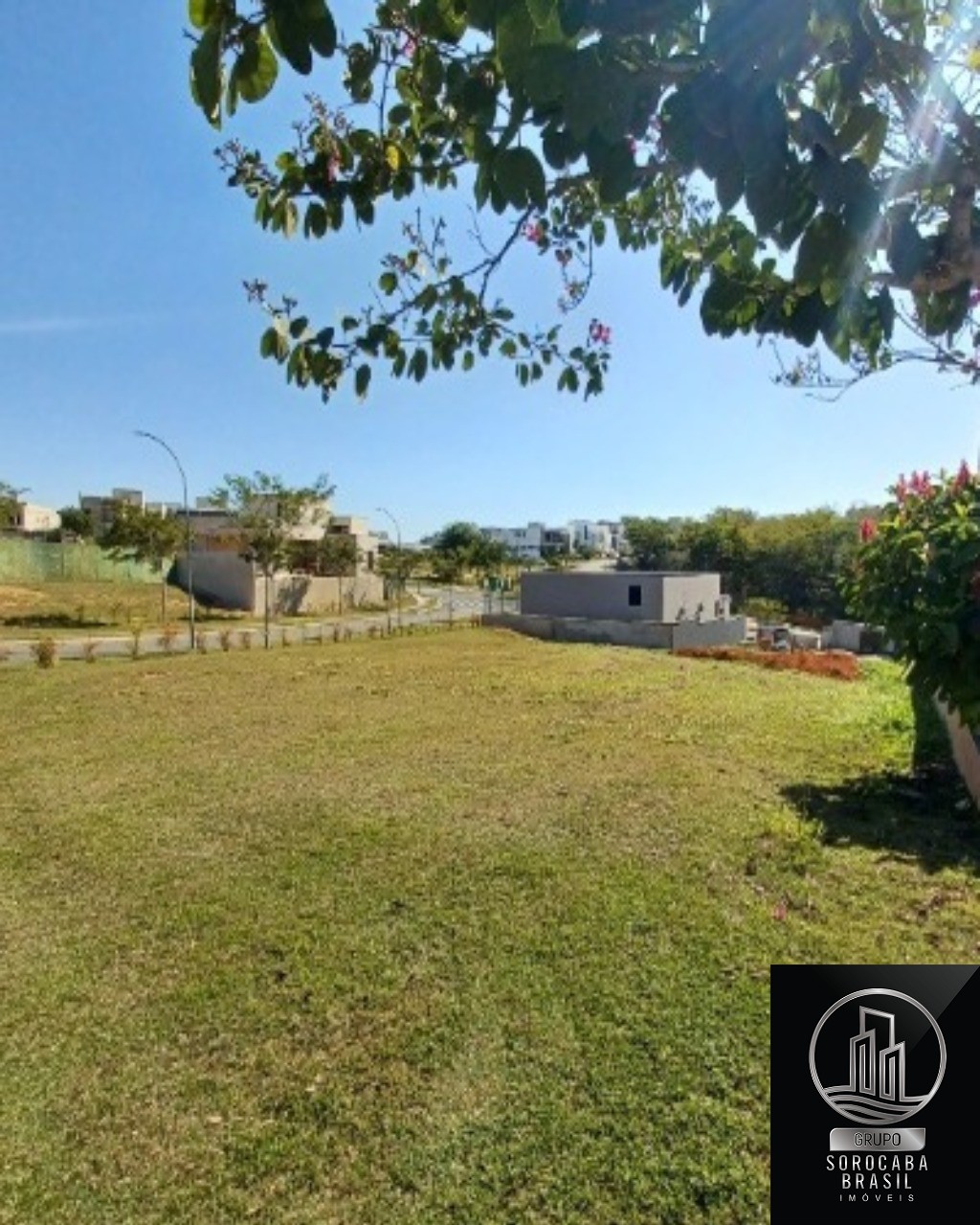 Terreno á venda no alphaville 3 R$695.000,00