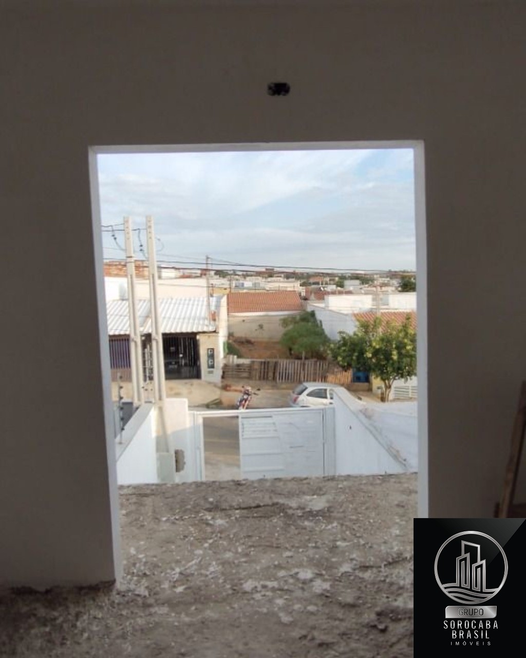 Sobrado com 2 dormitórios à venda, 90 m² por R$ 215.000 - ja