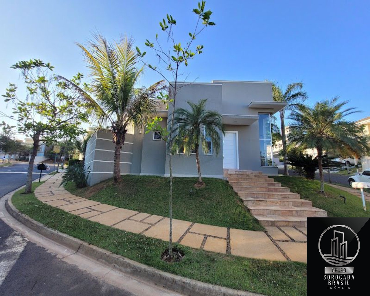 Casa com 3 dormitórios à venda, 300 m² por R$ 1.780.000 - co