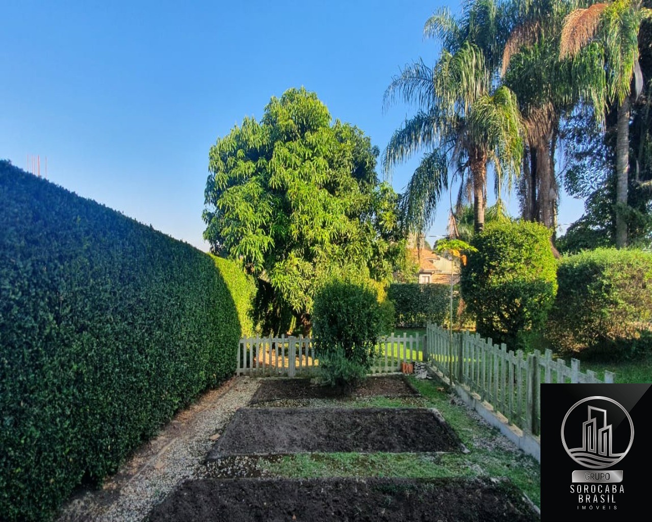 Casa residencial, bairro caguassu, R$1.300.000,00.