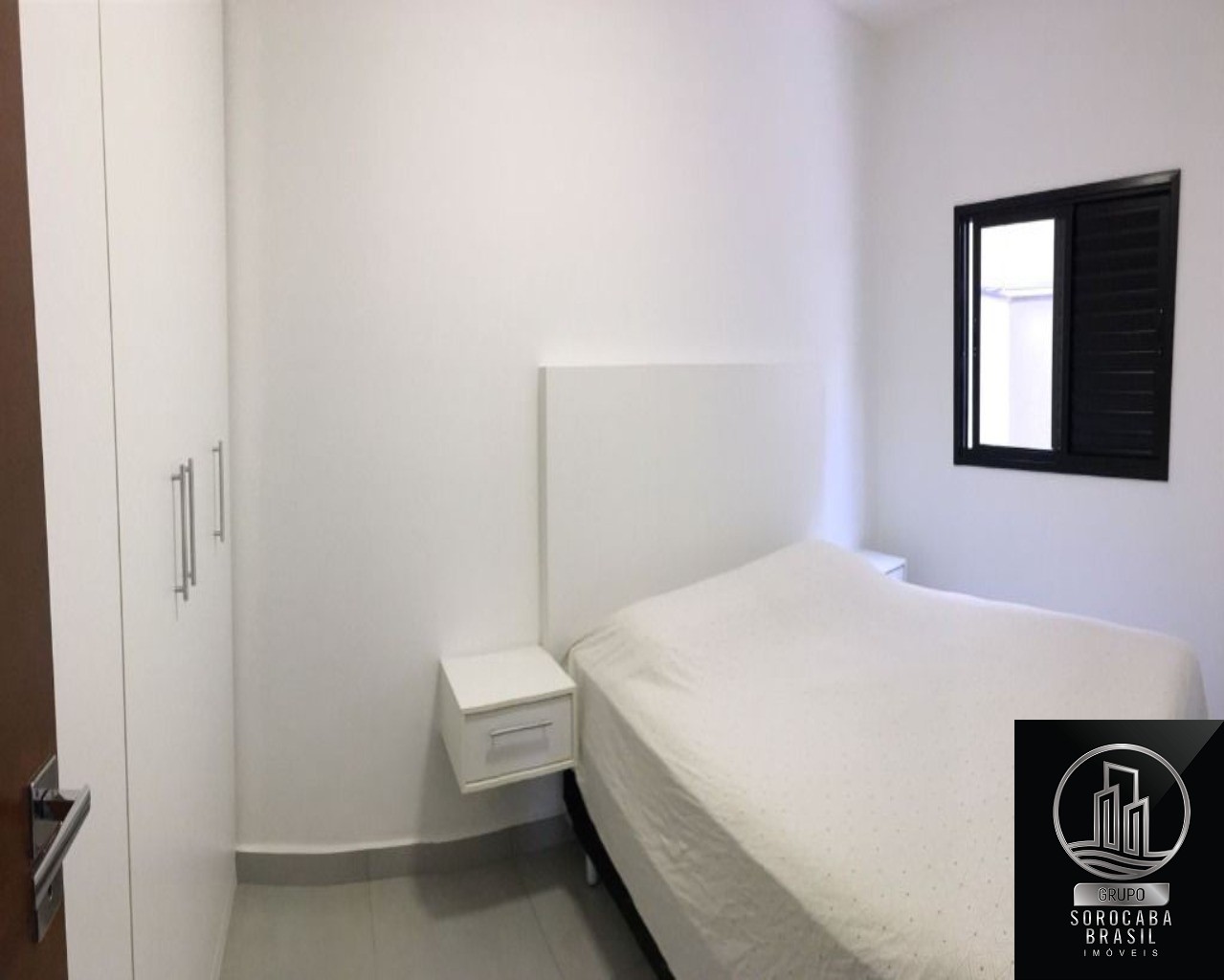 Apartamento com 2 dormitórios à venda, 78 m² por R$ 212.000 