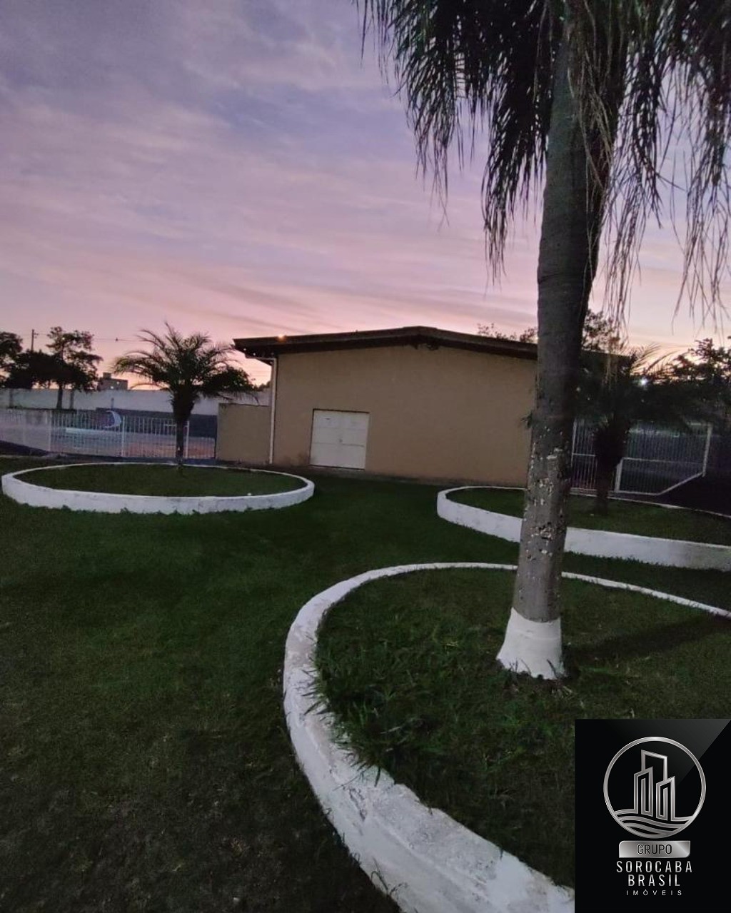 Apartamento á venda condominio planalto R$180.000,00