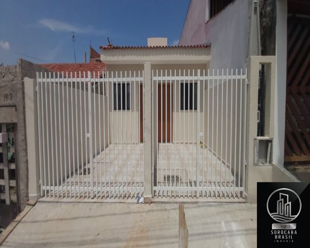 Casa com 2 dormitórios à venda, 50 m² por R$ 170.000 - jardi