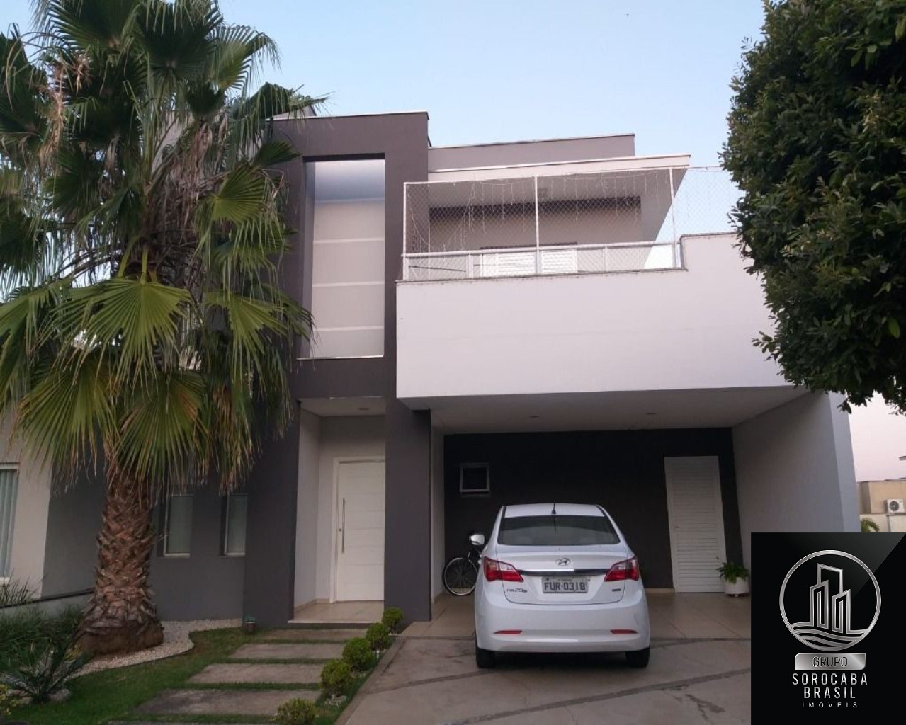 Sobrado com 3 dormitórios à venda, 230 m² por R$ 1.290.000 -
