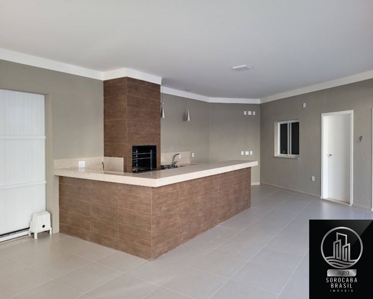 Casa com 3 dormitórios à venda, 300 m² por R$ 1.780.000 - co