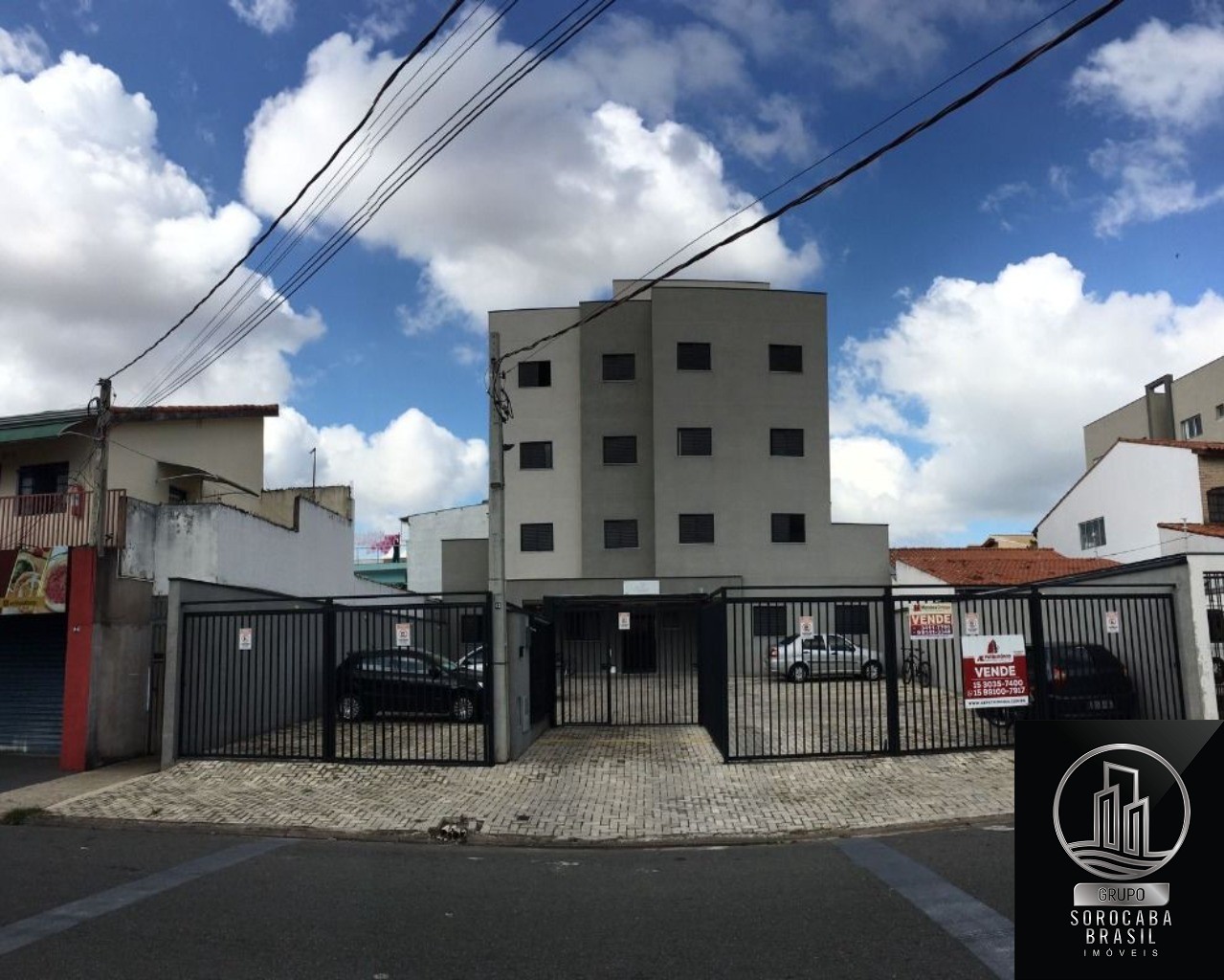 Apartamento com 2 dormitórios à venda, 78 m² por R$ 212.000 