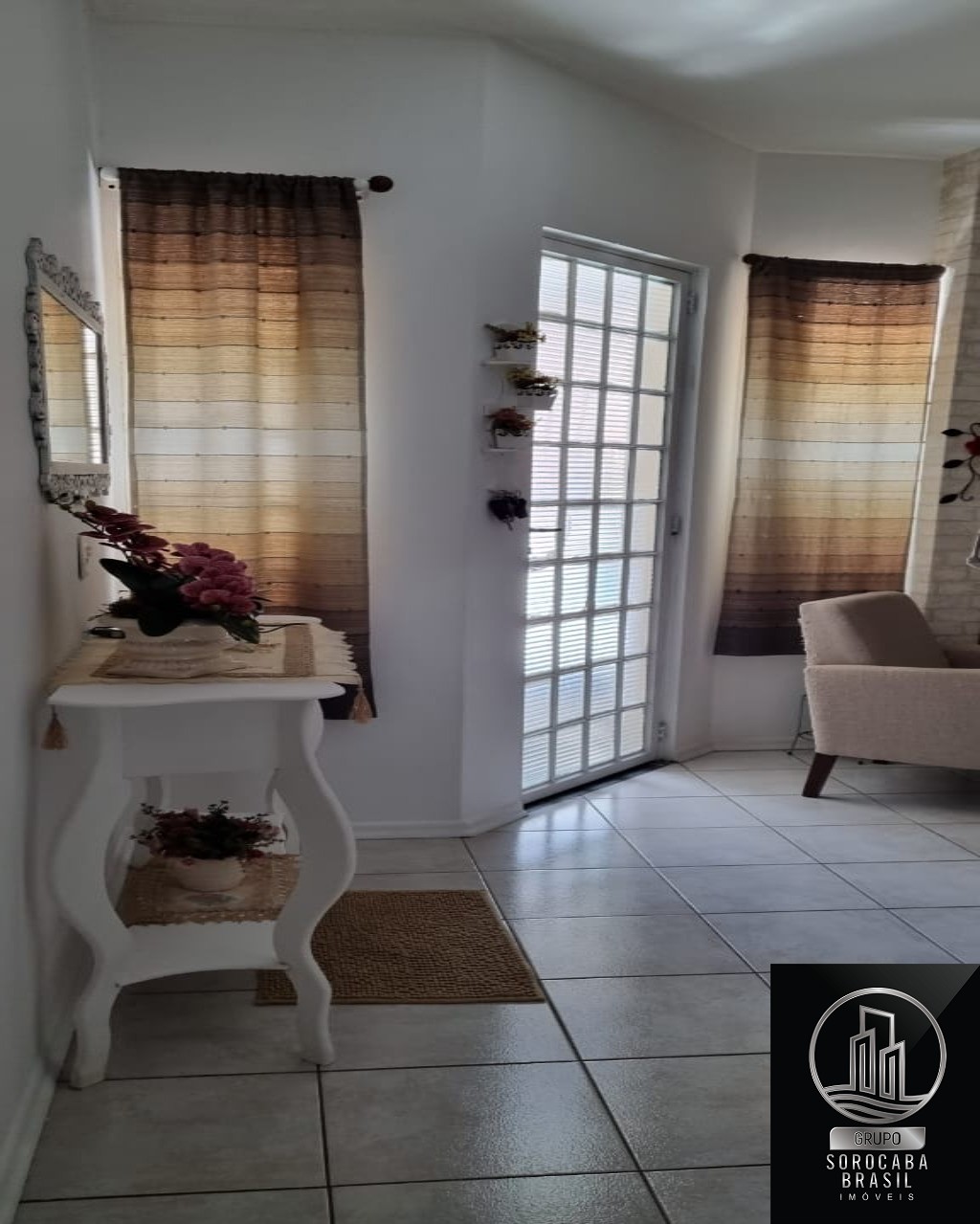Casa mobiliada á venda R$330.000,00