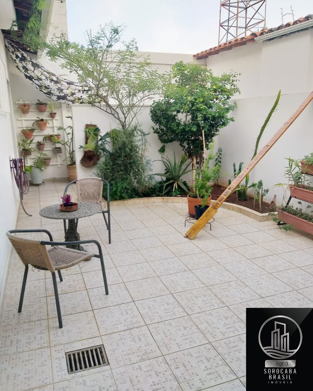 Excelente casa a venda com 3 dormitórios sendo 1 suite R$430