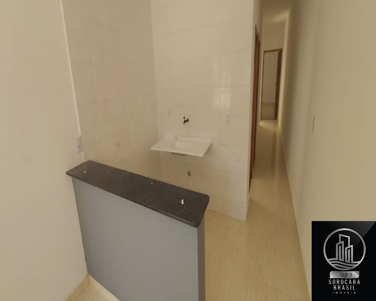 Casa com 2 dormitórios à venda, 50 m² por R$ 170.000 - jardi
