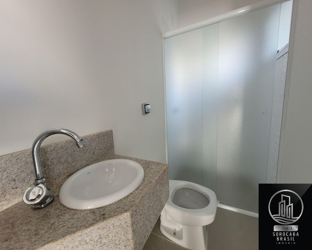 Casa com 3 dormitórios à venda, 300 m² por R$ 1.780.000 - co