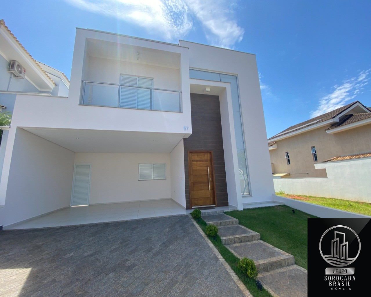 Casa seminova á venda R$1.430.000,00