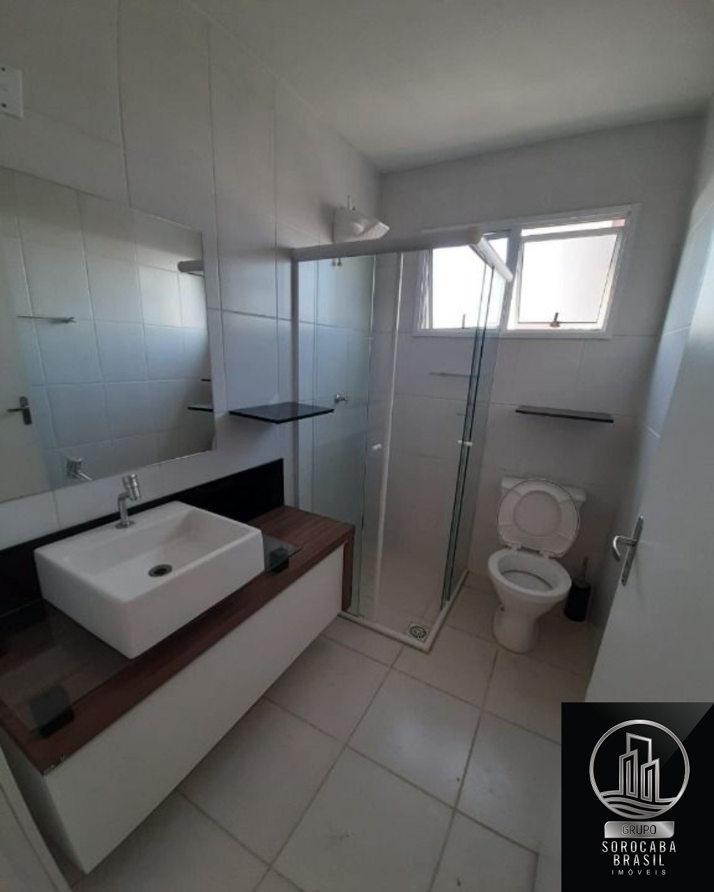 Apartamento com 2 dormitórios à venda, 58 m² por R$ 260.000 