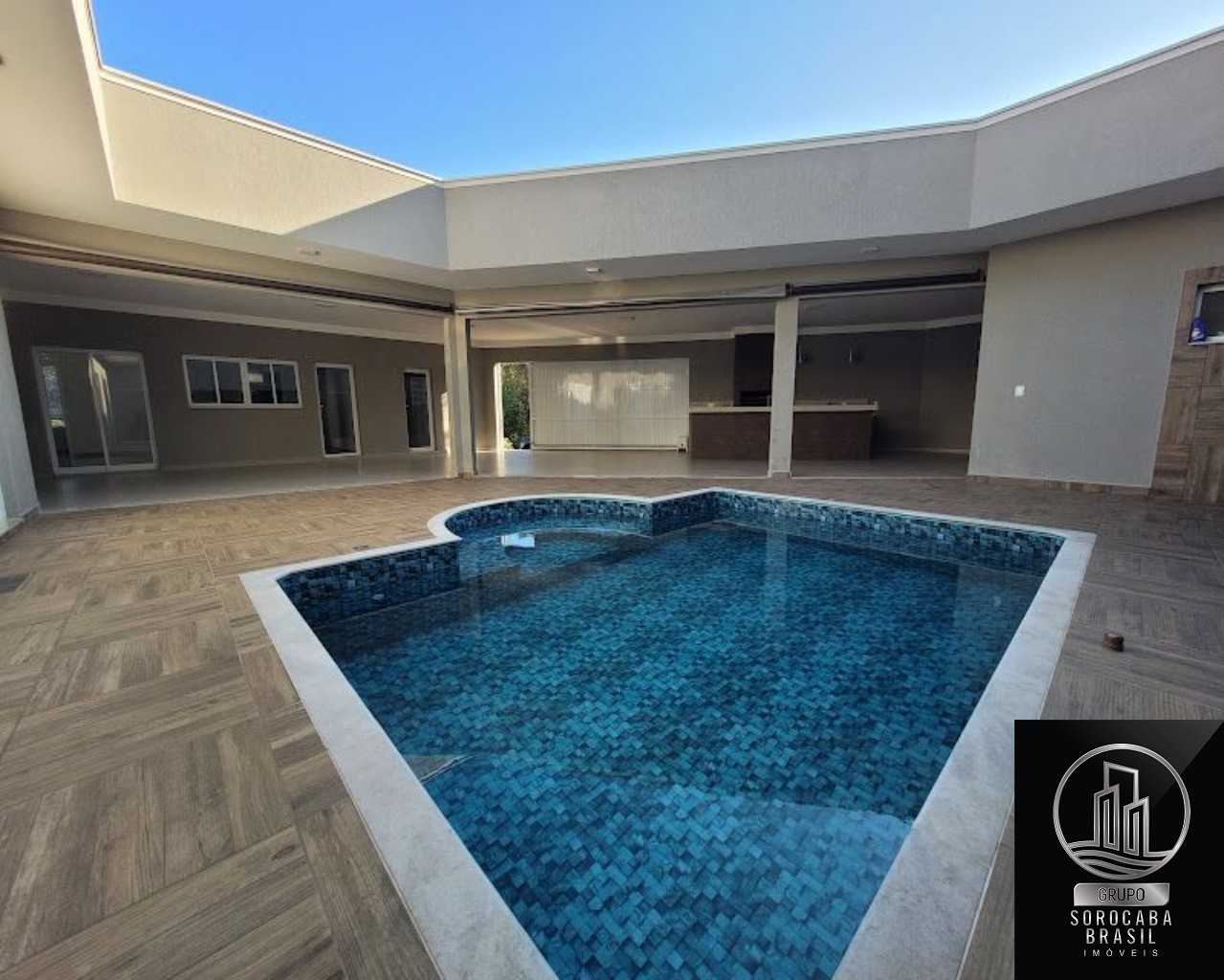 Casa com 3 dormitórios à venda, 300 m² por R$ 1.780.000 - co