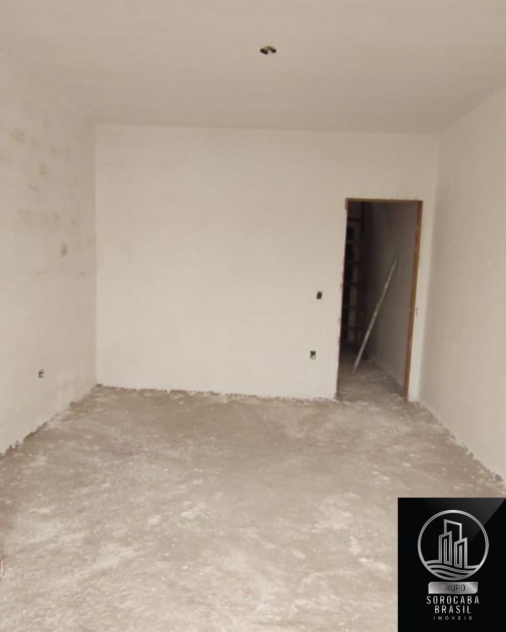 Sobrado com 2 dormitórios à venda, 90 m² por R$ 215.000 - ja