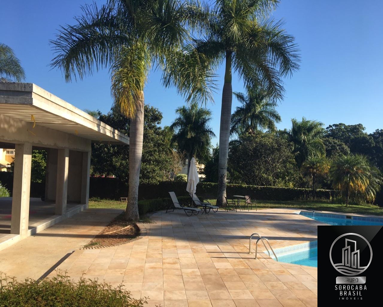 Casa com 5 dormitórios à venda, 1000 m² por R$ 5.900.000 - p