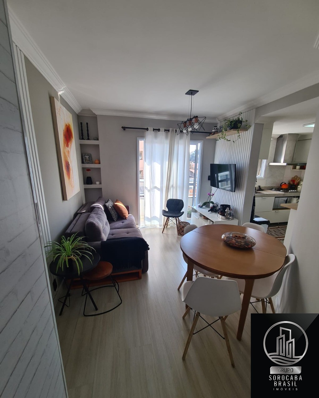 Apartamento com 2 dormitórios à venda, 63 m² por R$ 280.000 
