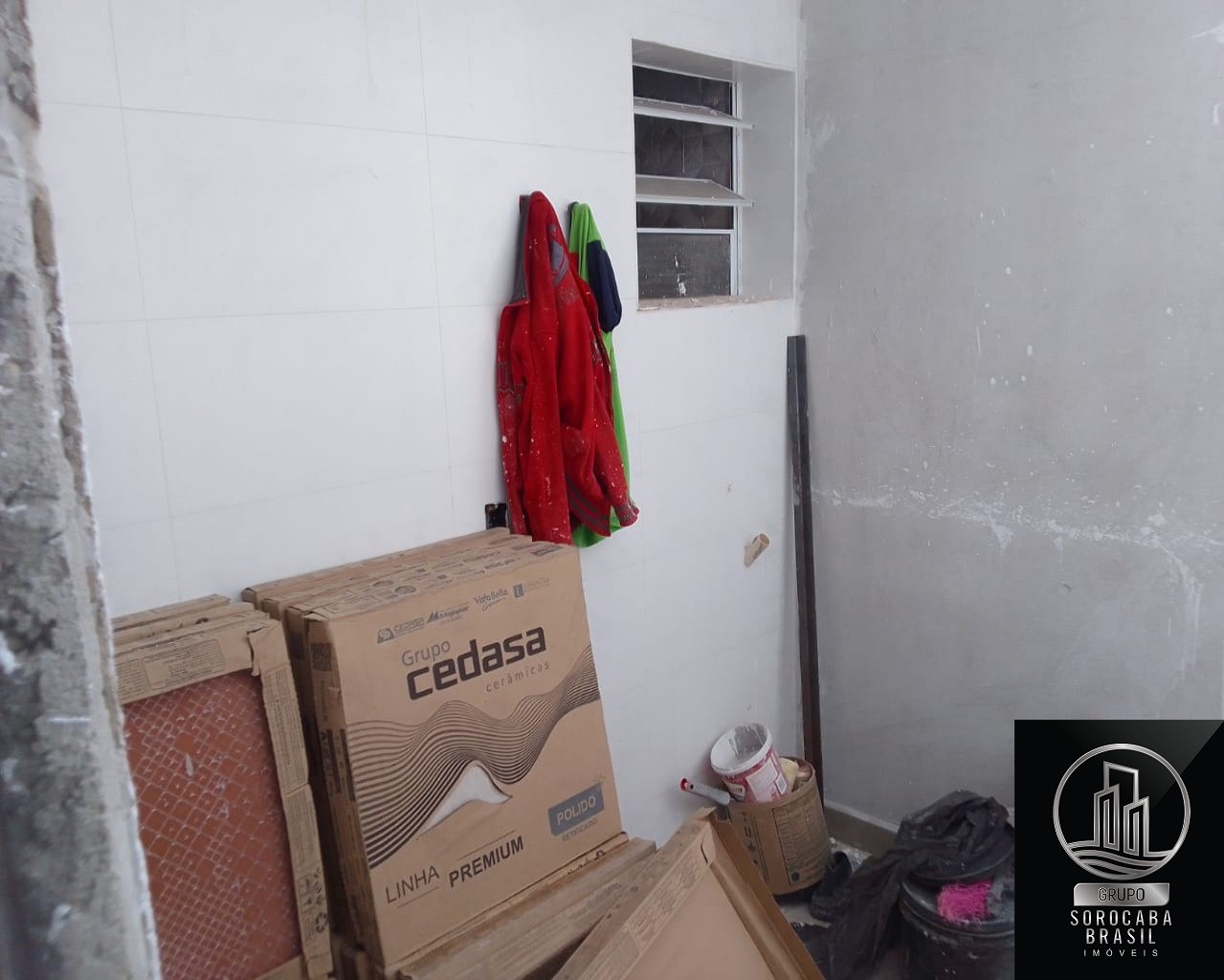 Casa com 2 dormitórios à venda por R$ 330.000 - vila angélic
