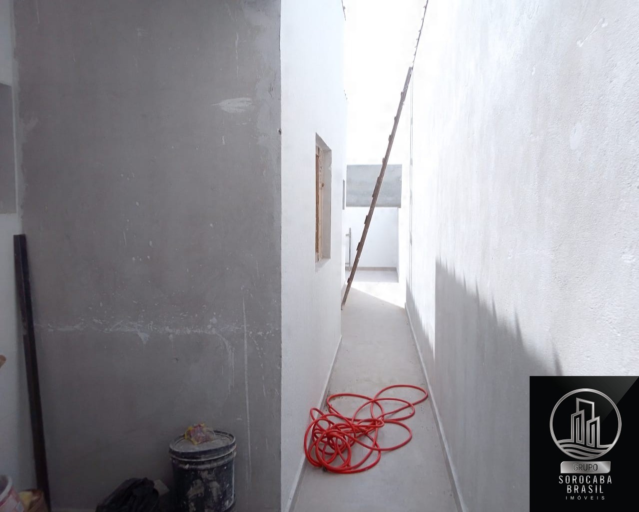 Casa com 2 dormitórios à venda por R$ 330.000 - vila angélic