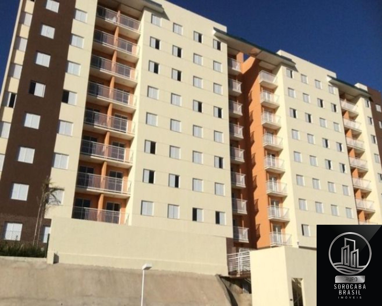 Apartamento com 3 dormitórios à venda, 60 m² por R$ 280.000 