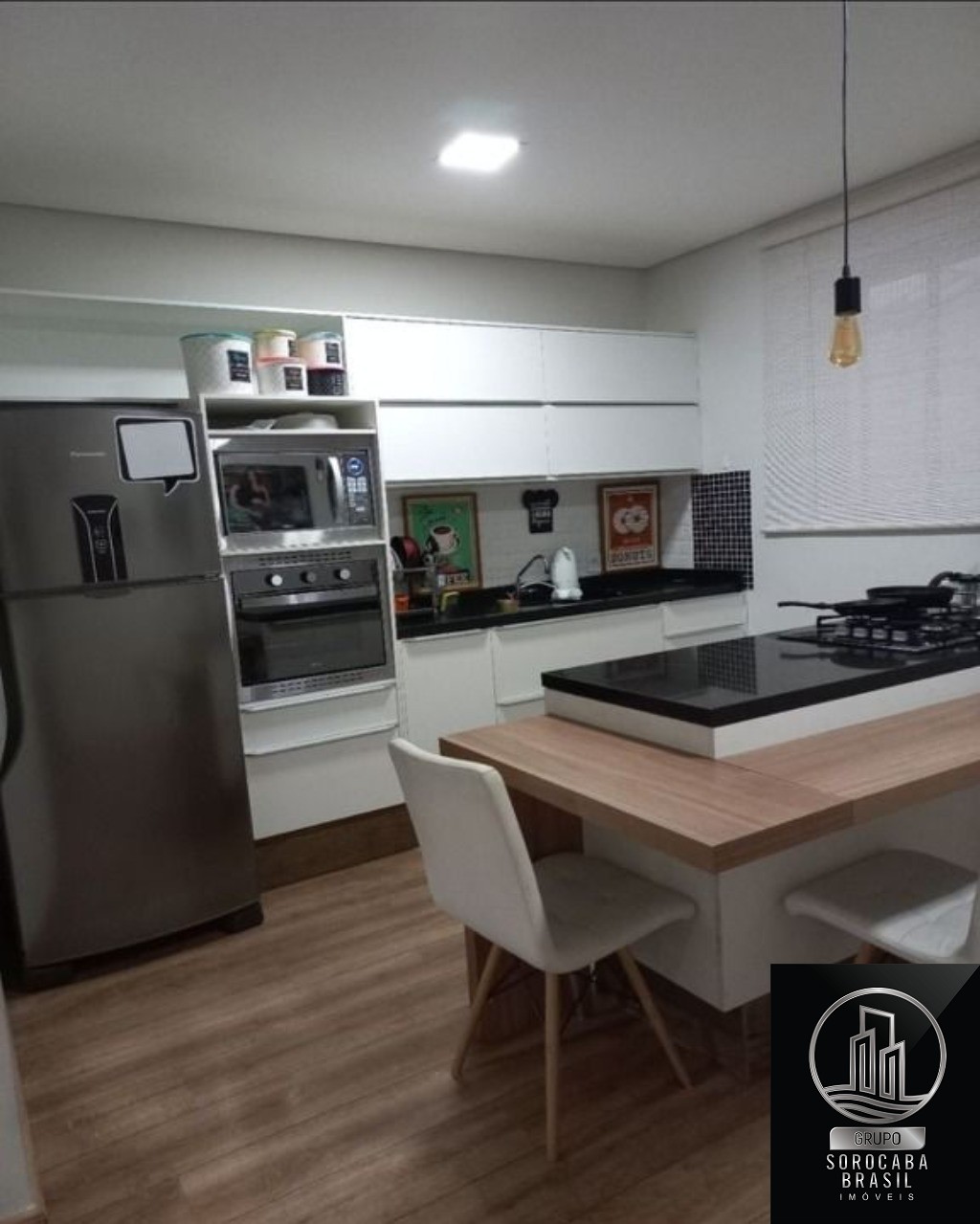 Sobrado com 2 dormitórios à venda, 190 m² por R$ 700.000 - a