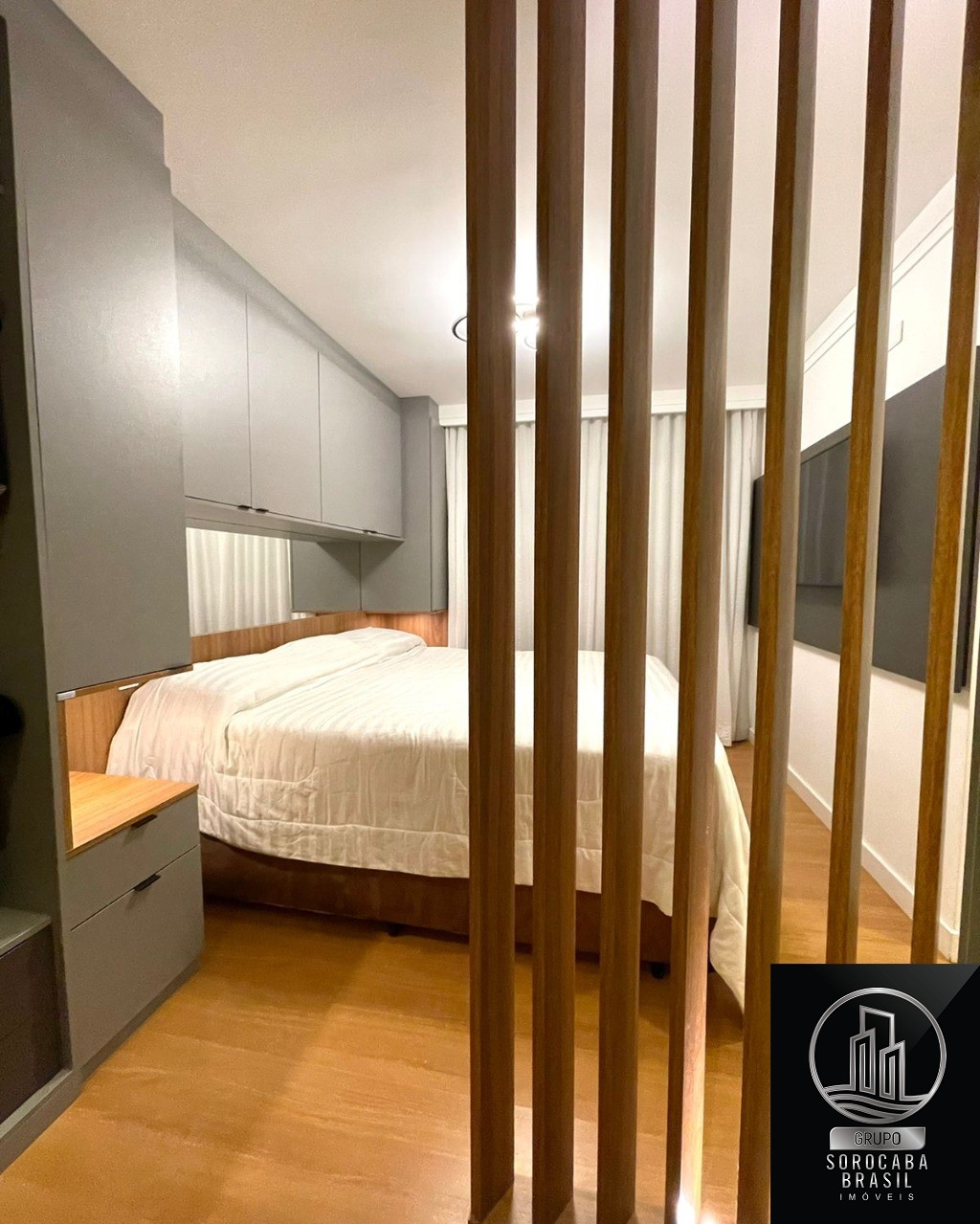 Apartamento com 3 dormitórios à venda, 97 m² por R$ 930.000 