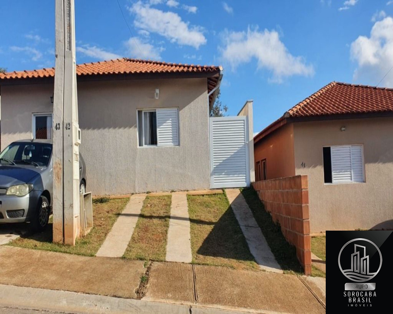 Casa com 2 dormitórios à venda, 50 m² por R$ 230.000 - jardi