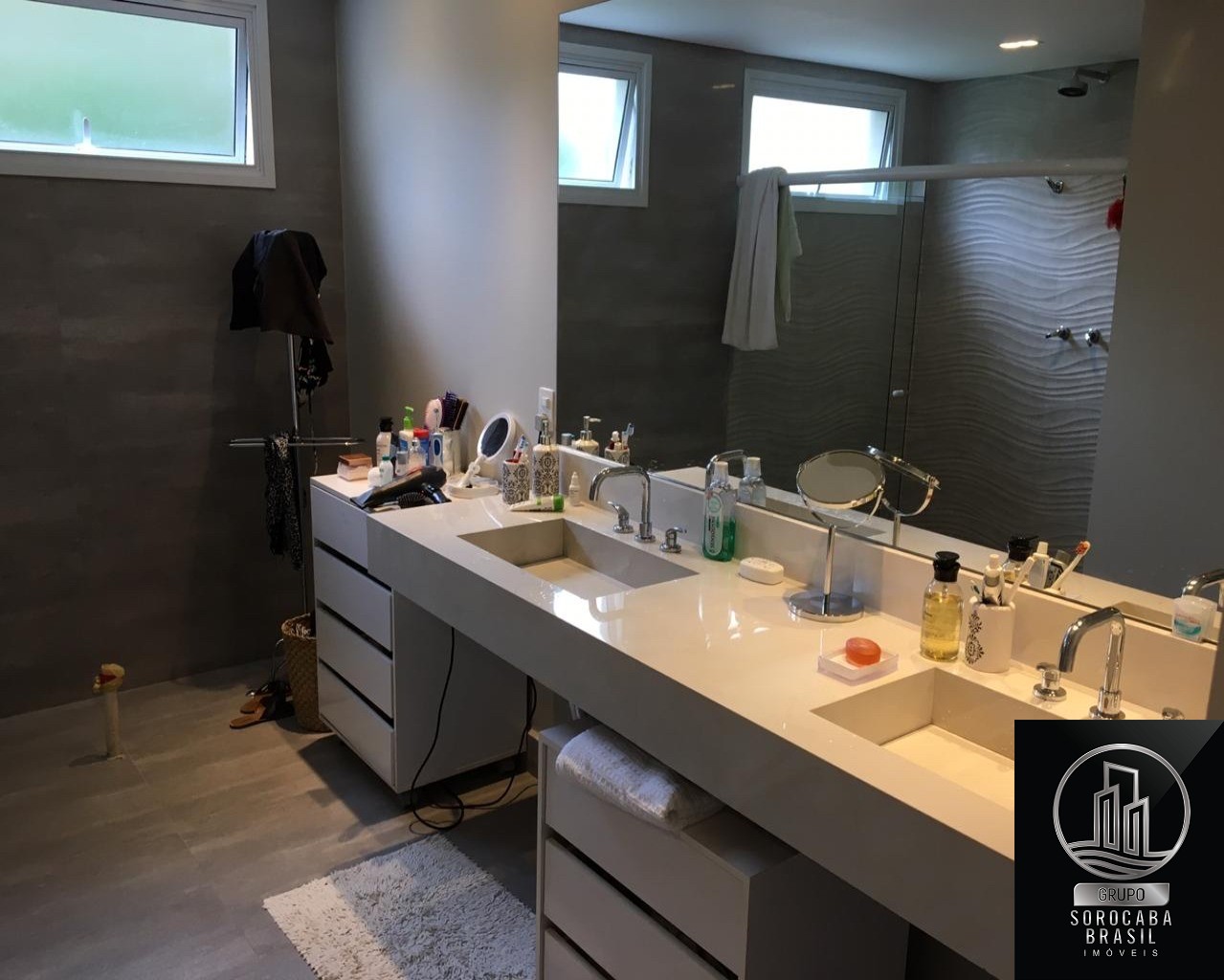Casa com 5 dormitórios à venda, 1000 m² por R$ 5.900.000 - p
