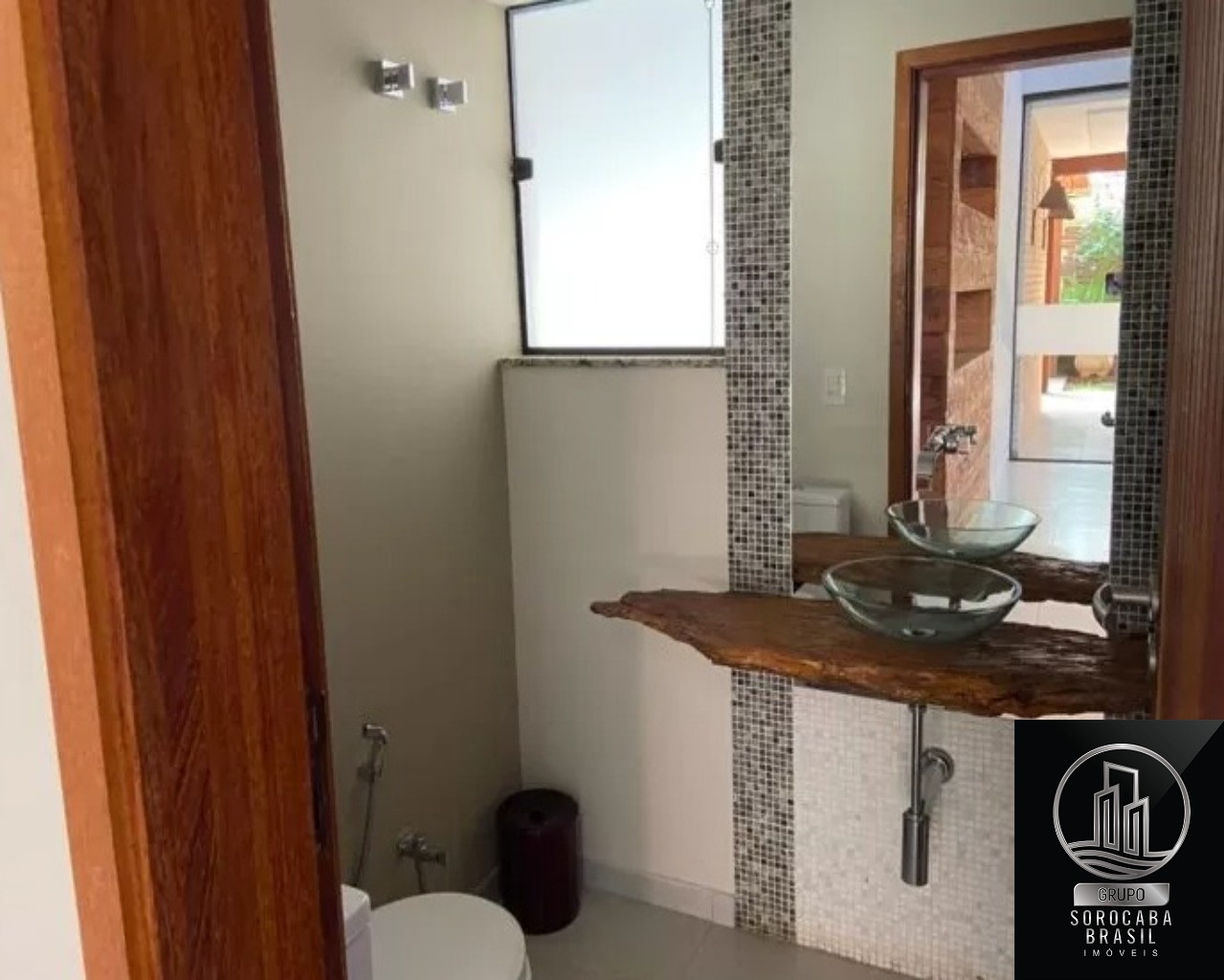 Casa com 3 dormitórios, 288 m² - venda por R$ 2.500.000 ou a