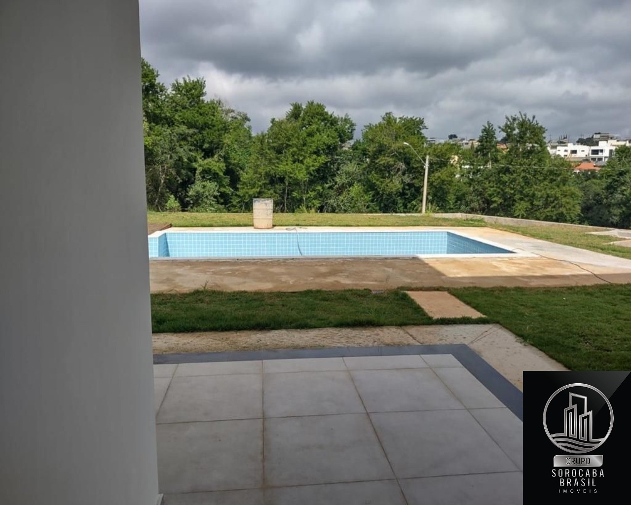 Casa com 4 dormitórios à venda, 500 m² por R$ 2.600.000 - vi