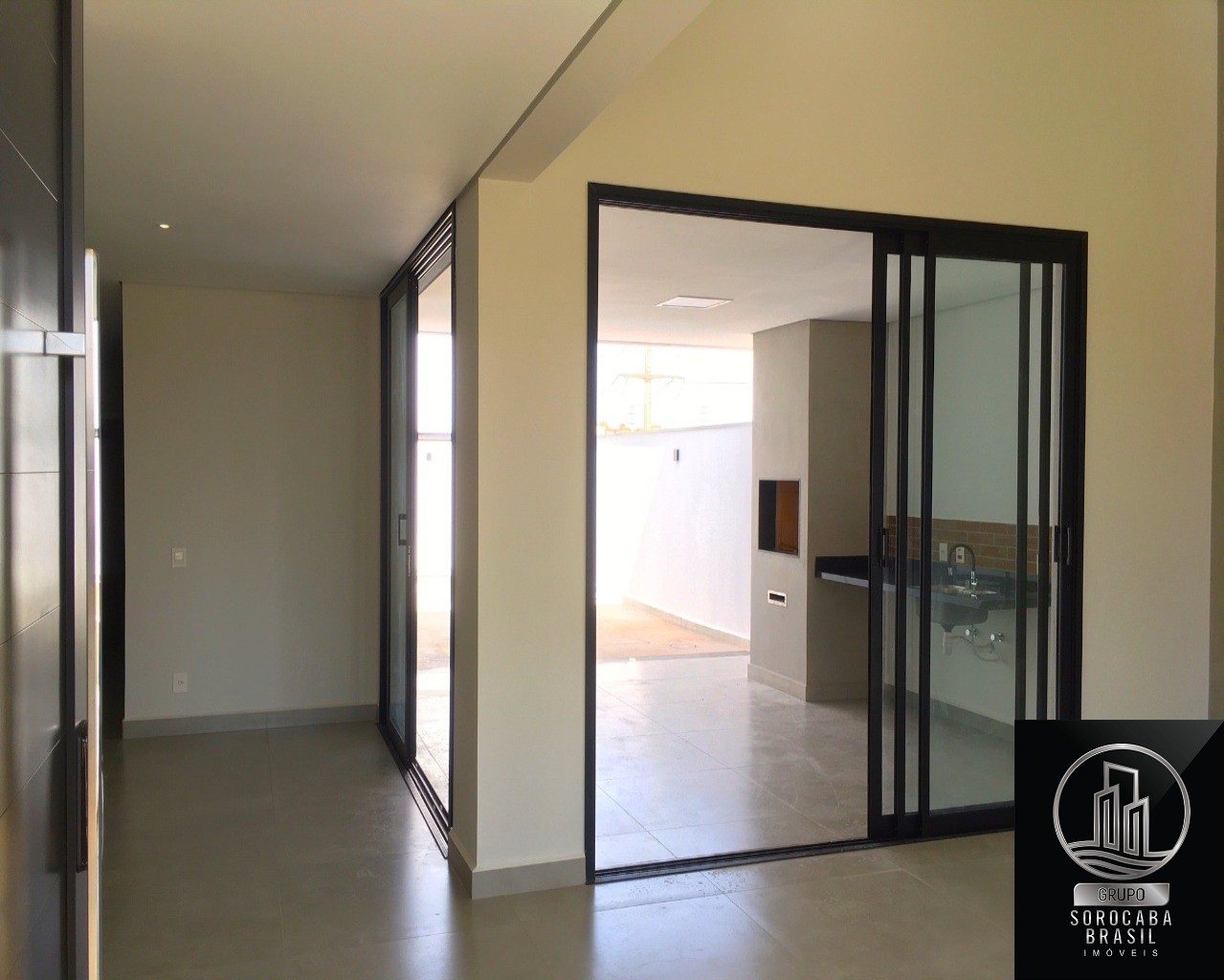 Casa com 3 dormitórios à venda, 166 m² por R$ 1.100.000 - ib