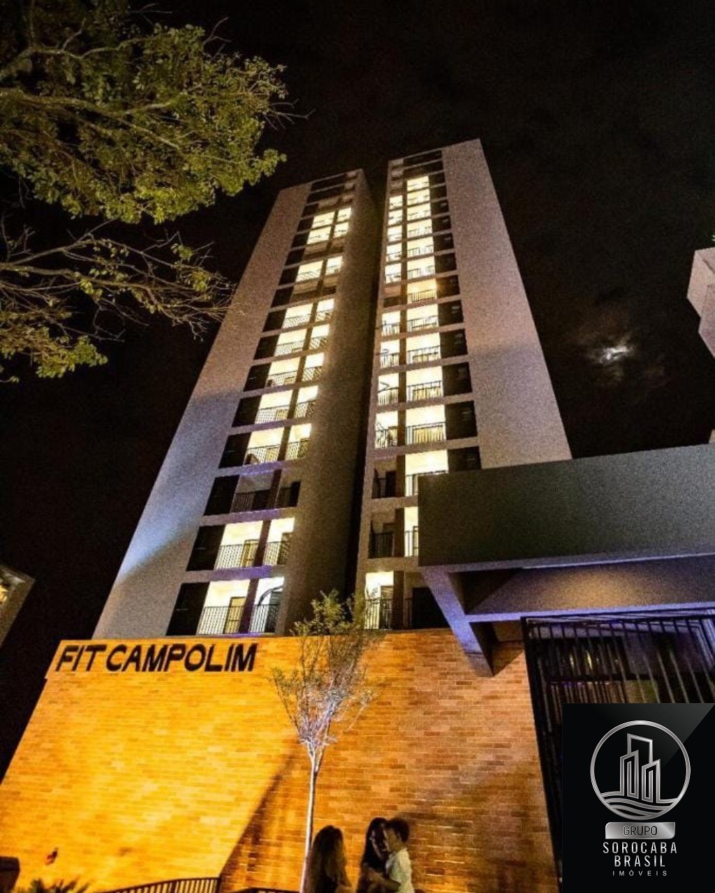 Apartamento com 2 dormitórios à venda, 55 m² por R$ 450.000 