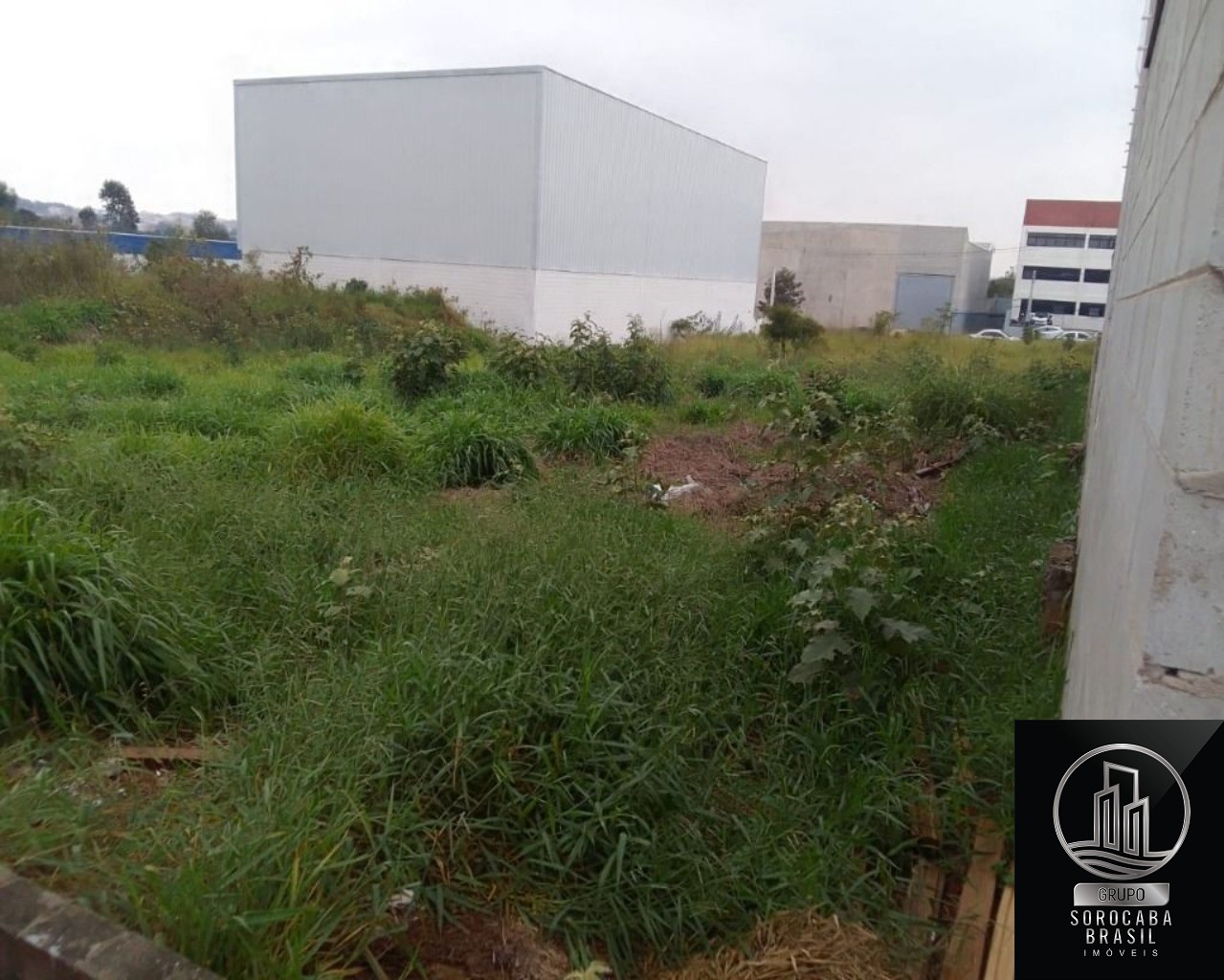 Terreno à venda, 1000 m² por R$ 650.000 - centro empresarial
