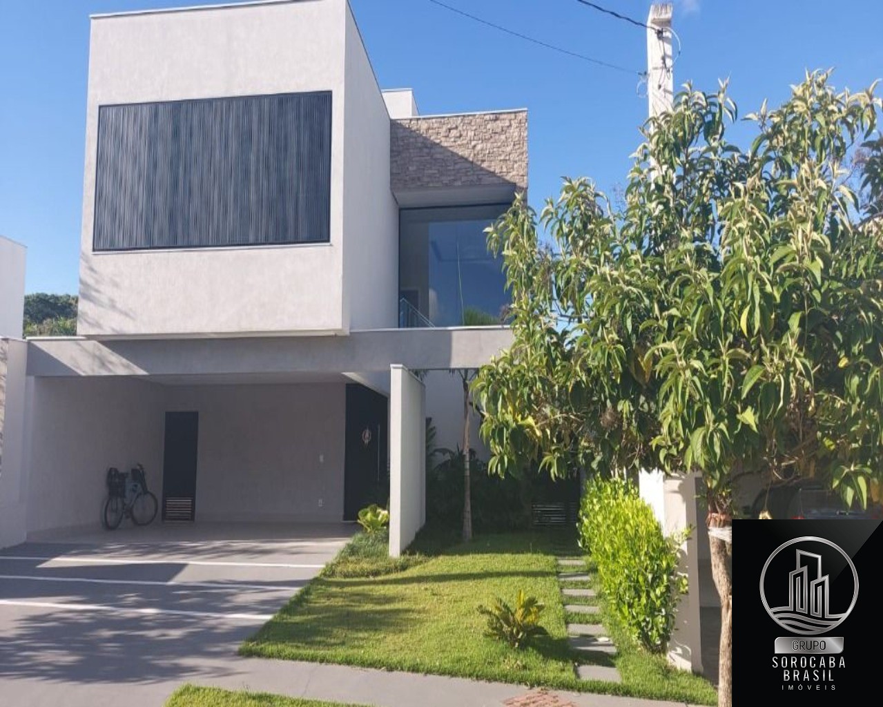 Sobrado com 3 dormitórios à venda, 300 m² por R$ 1.700.000 -
