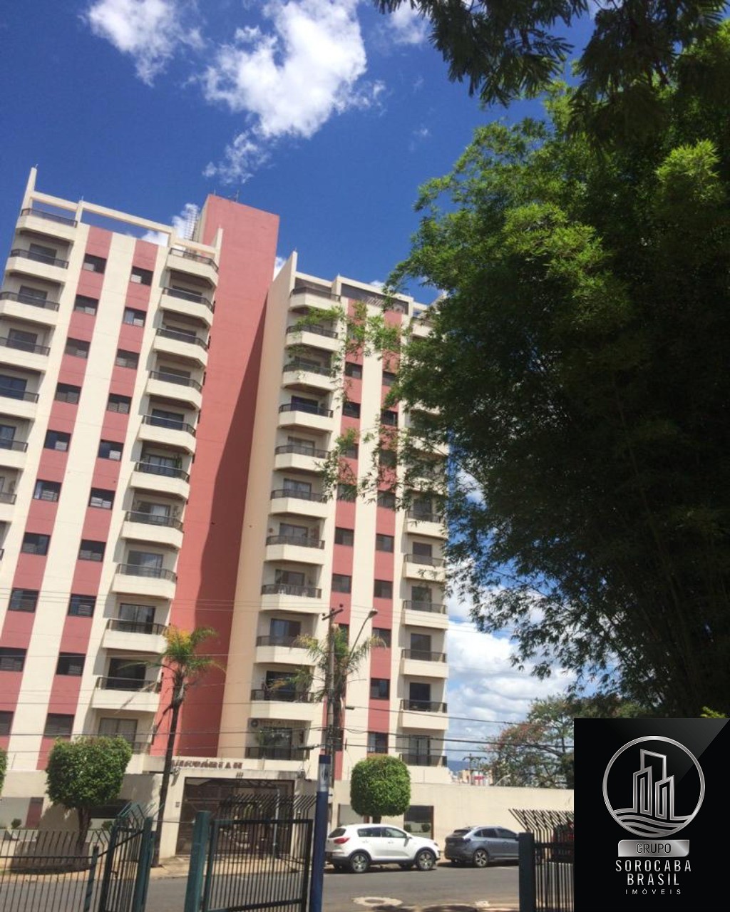 Apartamento com 3 dormitórios à venda, 88 m² por R$ 360.000 