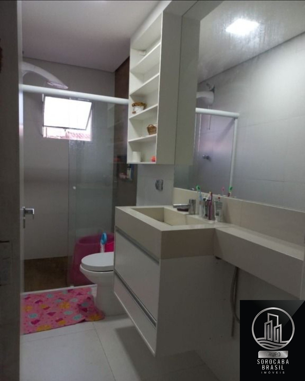 Sobrado com 2 dormitórios à venda, 190 m² por R$ 700.000 - a