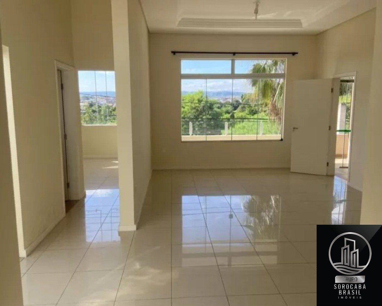 Casa com 3 dormitórios, 270 m² - venda por R$ 1.000.000 ou a