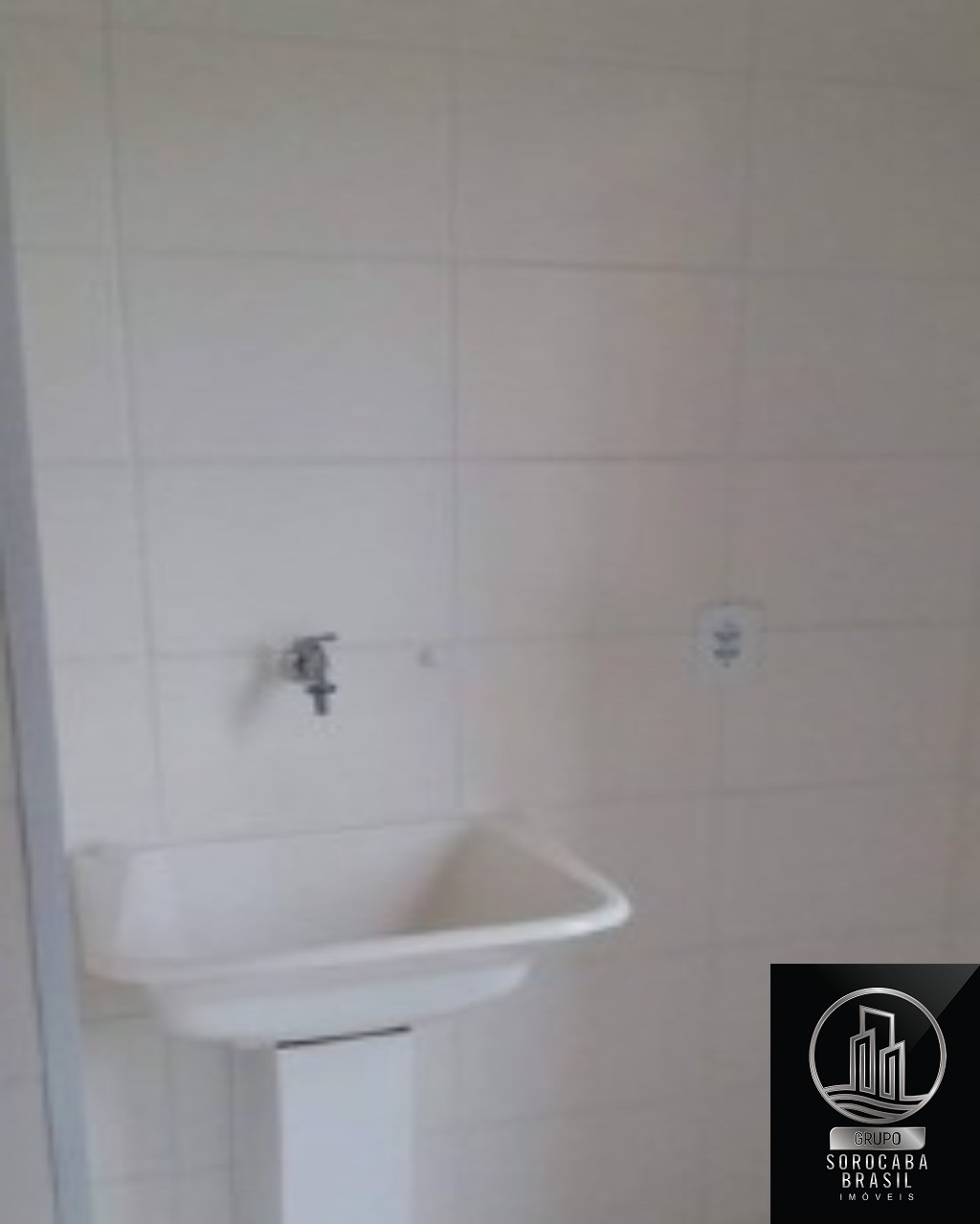 Apartamento com 2 dormitórios à venda, 45 m² por R$ 140.000 