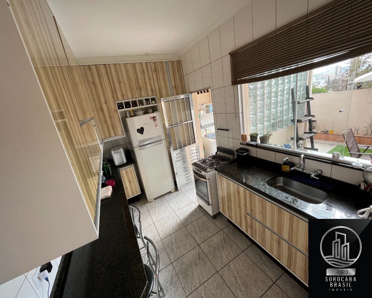 Casa com 3 dormitórios à venda, 100 m² por R$ 510.000 - hort