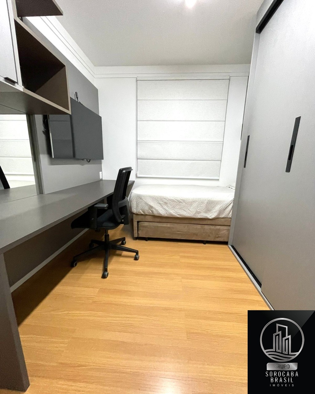 Apartamento com 3 dormitórios à venda, 97 m² por R$ 930.000 