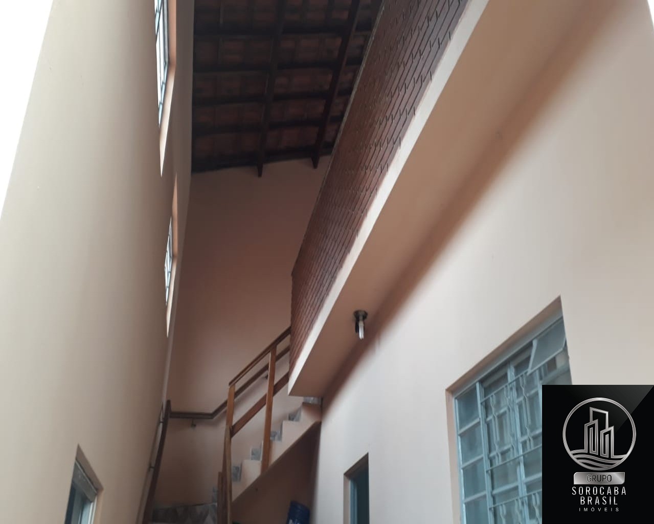 Sobrado com 3 dormitórios à venda, 344 m² por R$ 550.000 - j